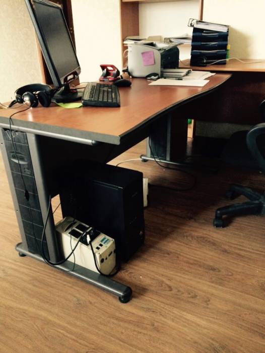 Офисные столы, фотография 3