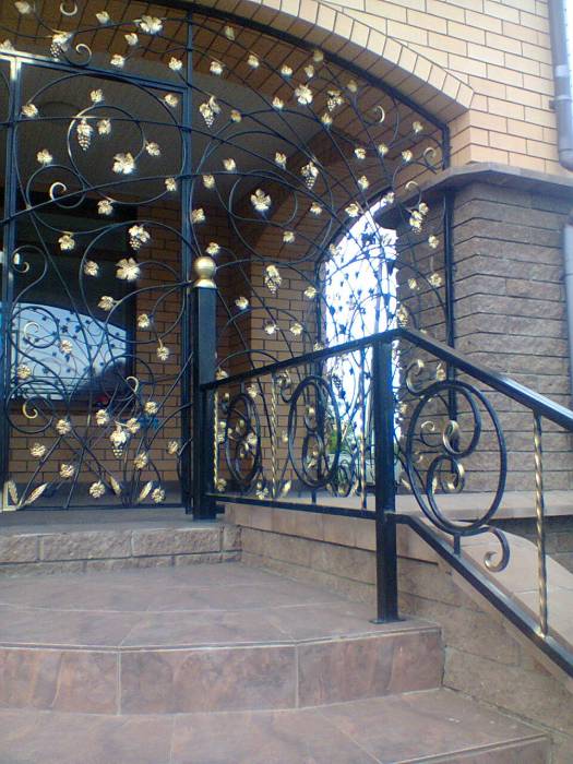 лестницы кованные деревянные, фотография 4