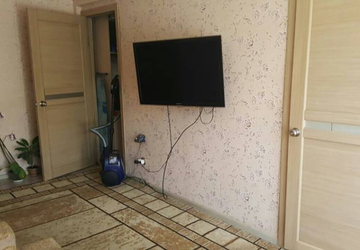 сдам квартиру 2-х комнатную на долгий срок, дзержинского 18, фотография 2