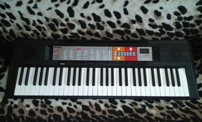 Продам новый синтезатор YAMAHA 30000тг, фотография 3