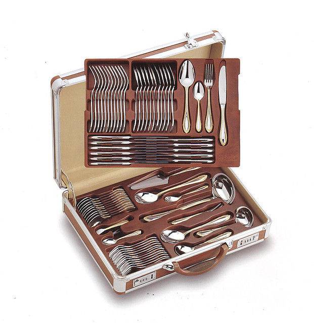 Продам столовый набор Цептер 