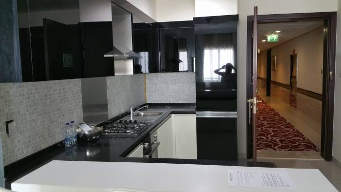 Продам апартаменты в центре ДУБАЯ!!!!, ОАЭ, р-н Даунтауна, напротив Башни Бурж Халифа и Дубай Молла, фотография 2