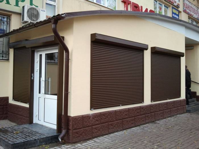 Рольставни в Усть-Каменогорске, фотография 2