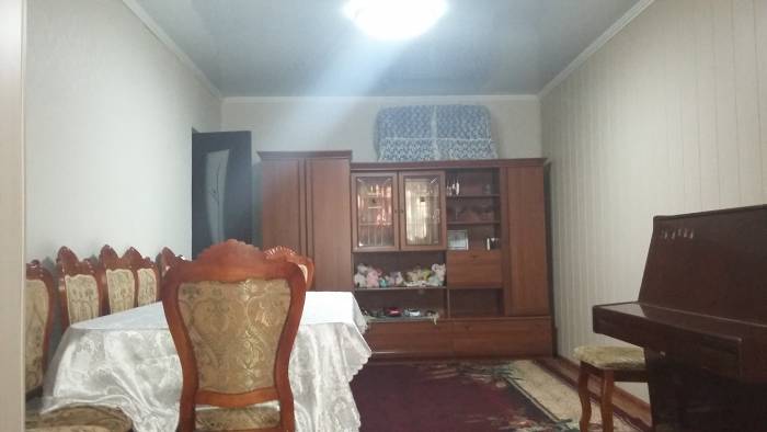 Продам 2 комнатная квартира 77 серии 1 этаж, Гагарина 147, фотография 1