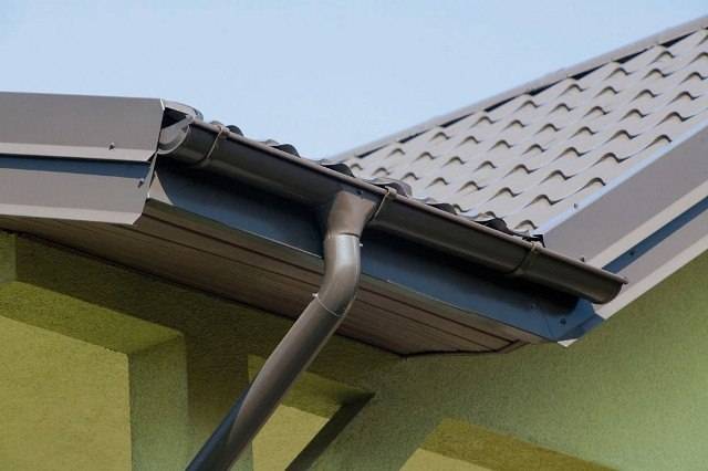 Кровельные материалы, водостоки, черепица, металлочерепица, вентиляция, фотография 1