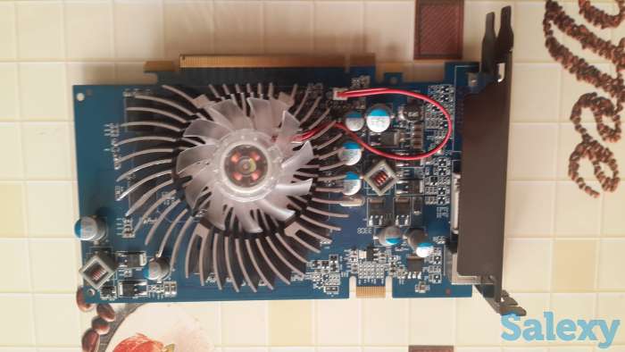 Видеокарта б/у GeForce 8500GT, 512mb, DDR-3, PCI-E (Нерабочая), фотография 1
