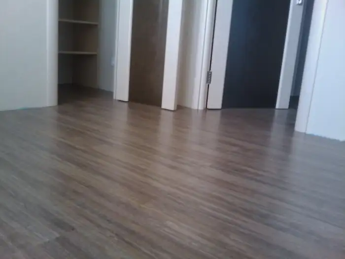 Укладка ламината настил линолеума и ОСБ, фотография 9