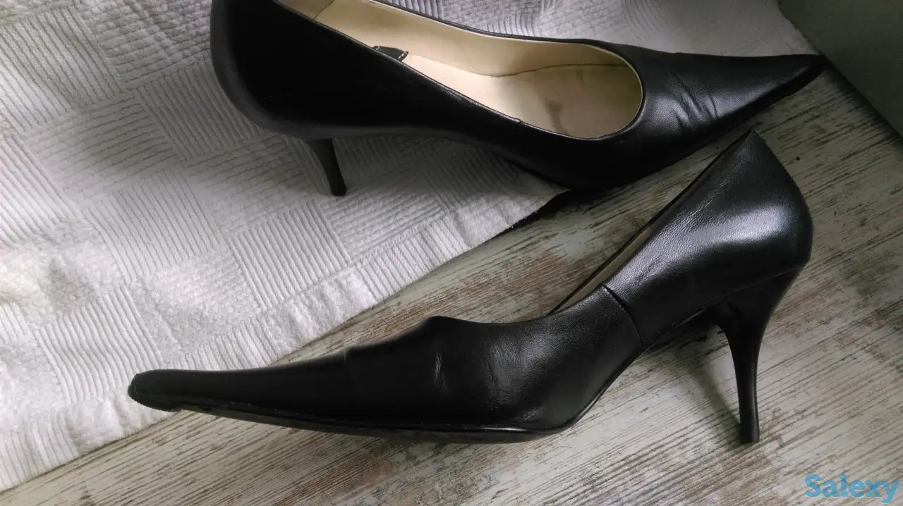 Классические женские лодочки на низком каблуке,, фотография 2