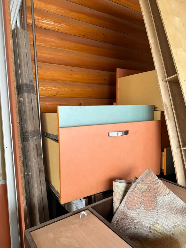 Шкаф-купе в разобранном виде, фотография 2