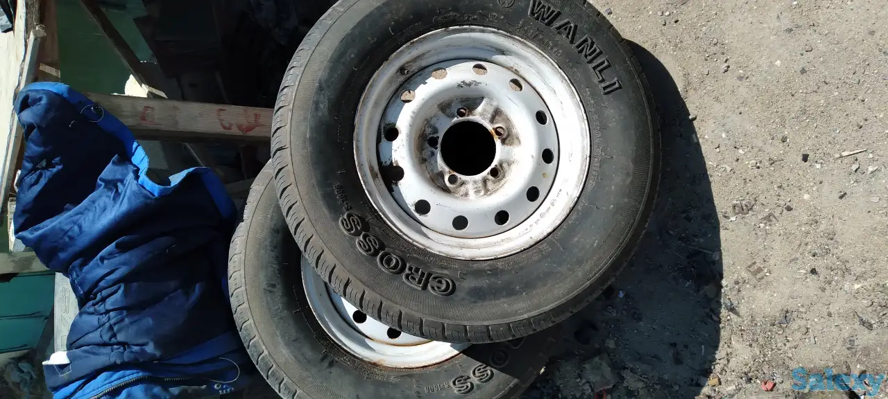 Продам колеса Б.У на автомобиль УАЗ., фотография 2