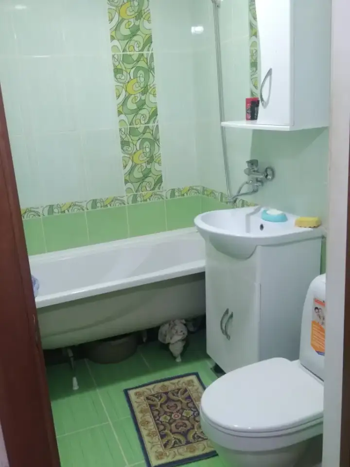 Сдам 1 комнатную квартиру в Центре ул. Есет Батыра за 7000 тг.сутки, фотография 4