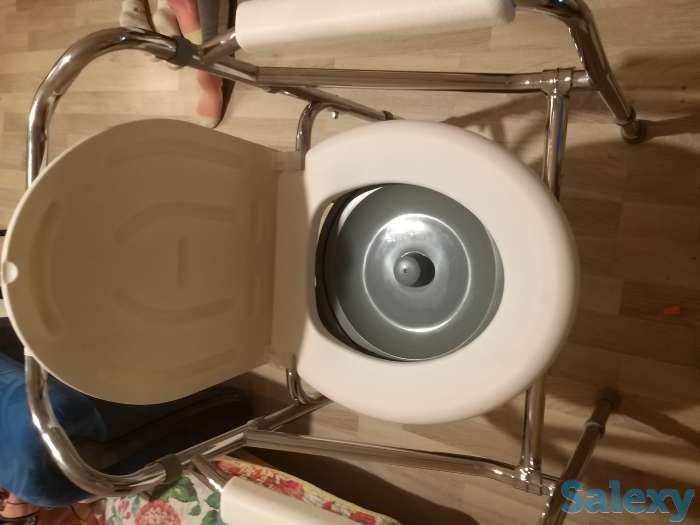 Стул с оборудованным туалетом, Рыскулбекова 31/1, фотография 2