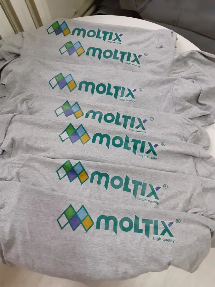 Брендирование футболок, толстовок, спец-одежды.Рисунок на одежду.Принт, фотография 7