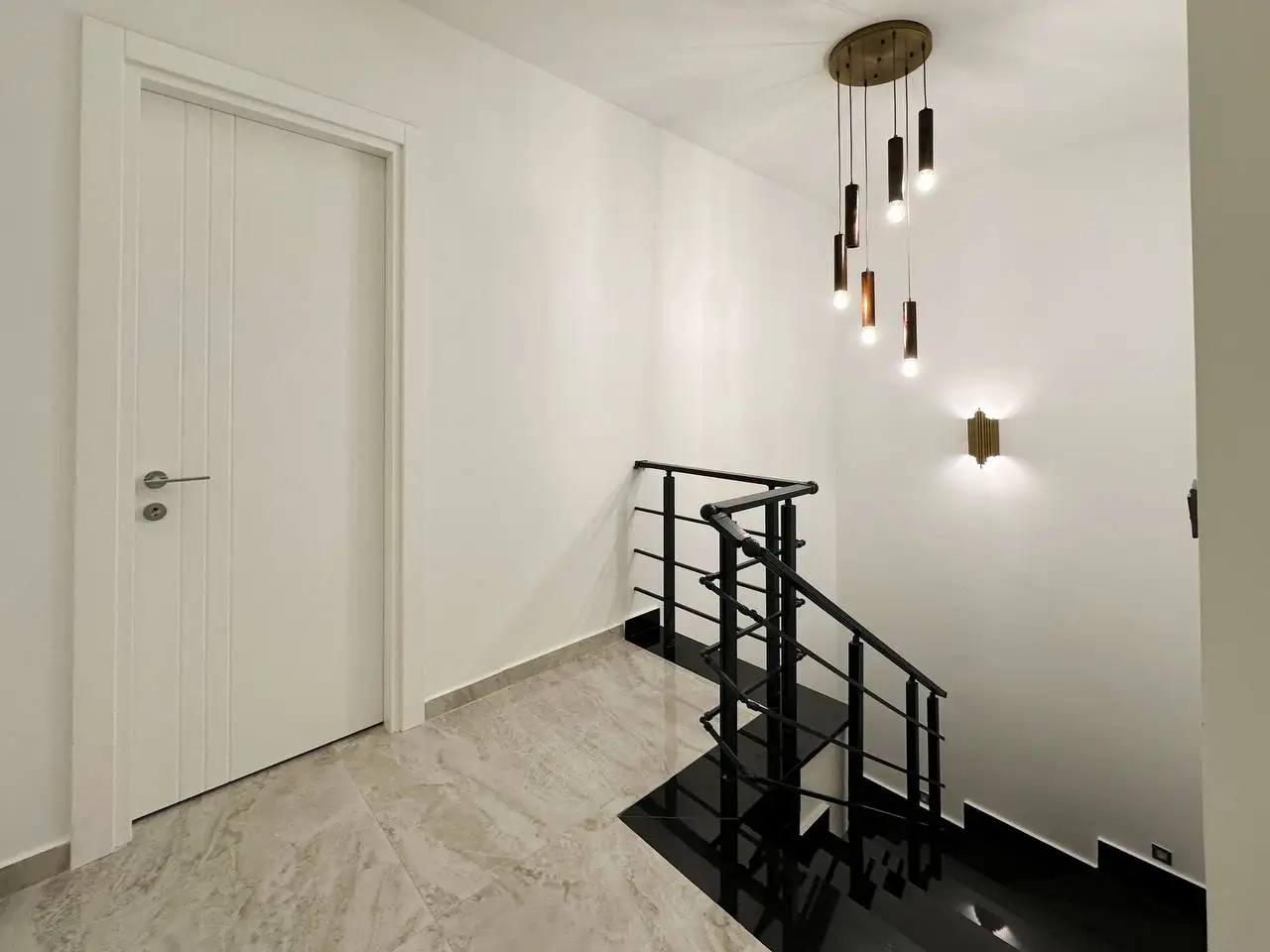 Квартира в центре города! 330 метров до средиземного моря!, фотография 5