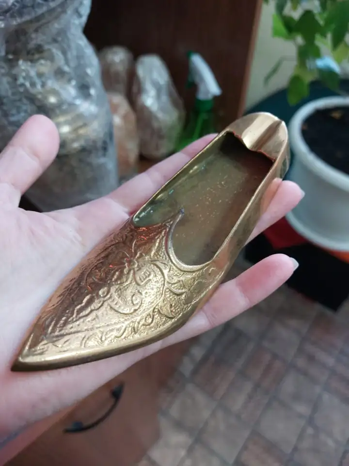 Пепельница Бронза Туфелька, фотография 1