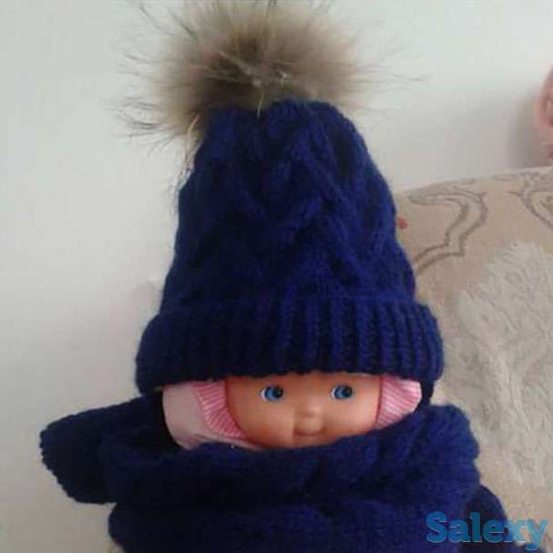 Зимняя вязанная шапка с шарфом, фотография 1