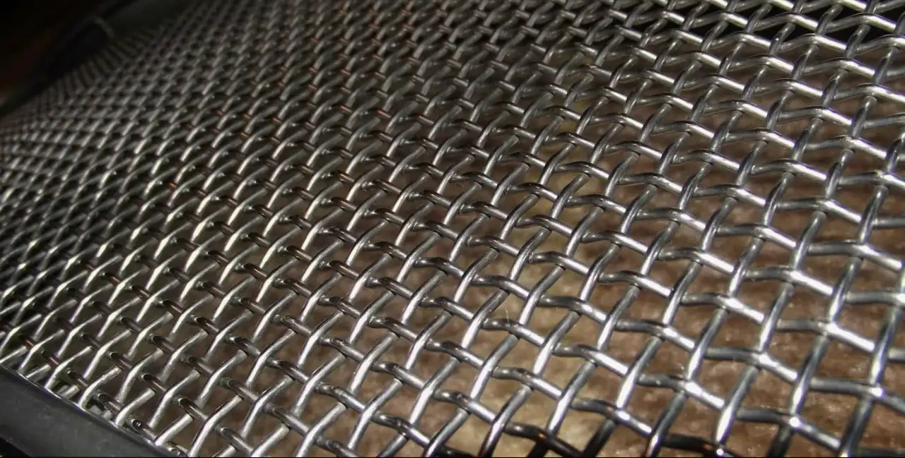 Сетка рифленая для грохотов ГОСТ 33.06 88, D 0,9-12 мм, Ячейка: 6х6; 10х10... мм, Раскрой: 1.75х4.5... м, фотография 1