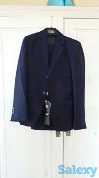 Пиджак тройка, жилет и брюки, фотография 1