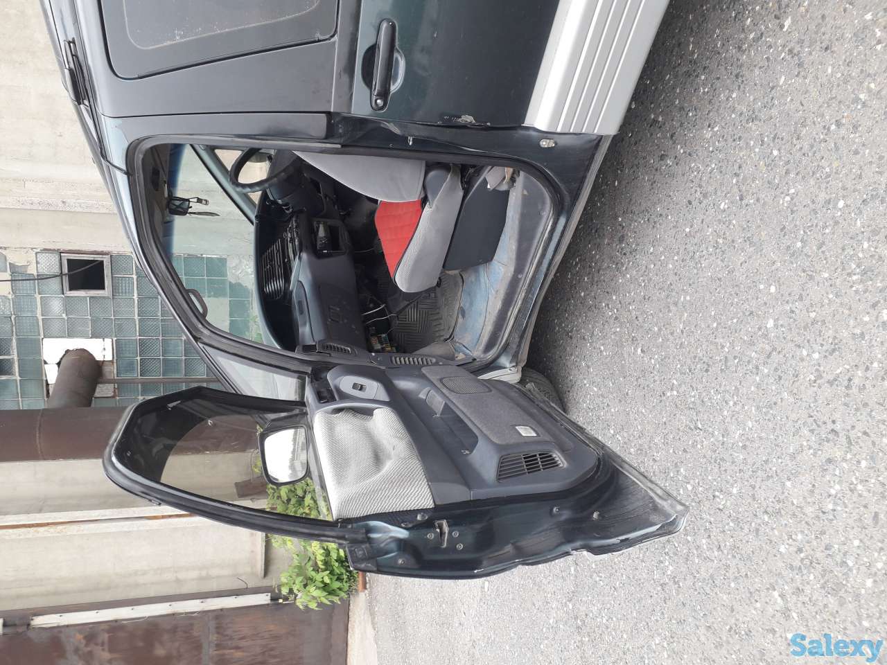 Автомобиль тойота естима Toyota Estima, фотография 4