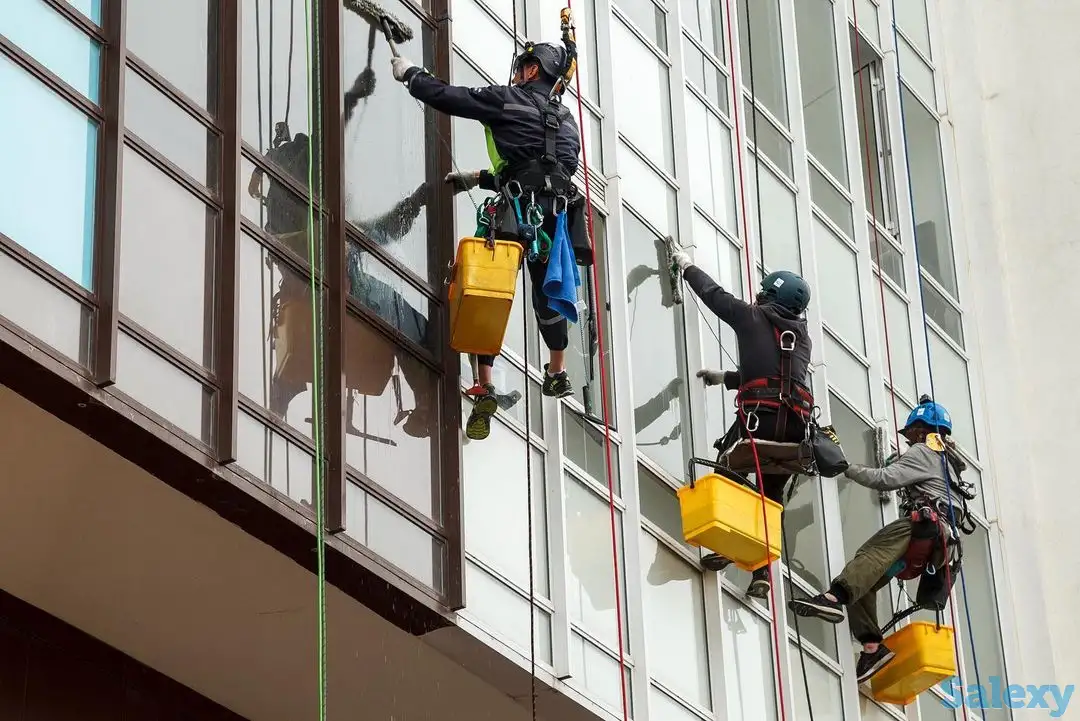 Высотные работы,альпинисты,верхолазы,утепление квартир,домов,чистка крыш от снега, надели,высотный клининг., фотография 5