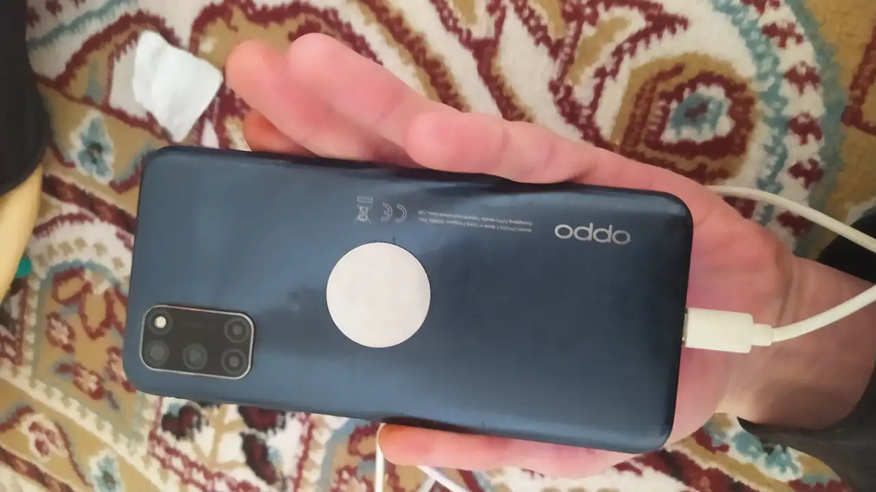 Oppo a72, фотография 2