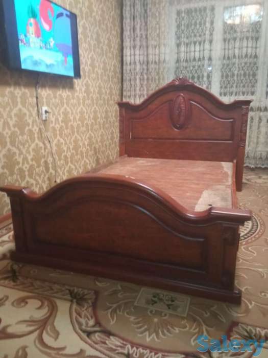 Продам кровать и тумбу, фотография 2