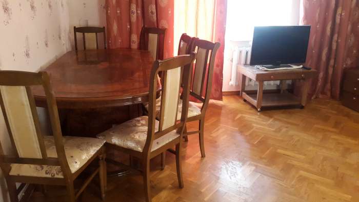 Сдам 4-х комнатную квартиру в Медеуском районе, Тулебаева 162 — Джамбула, фотография 2