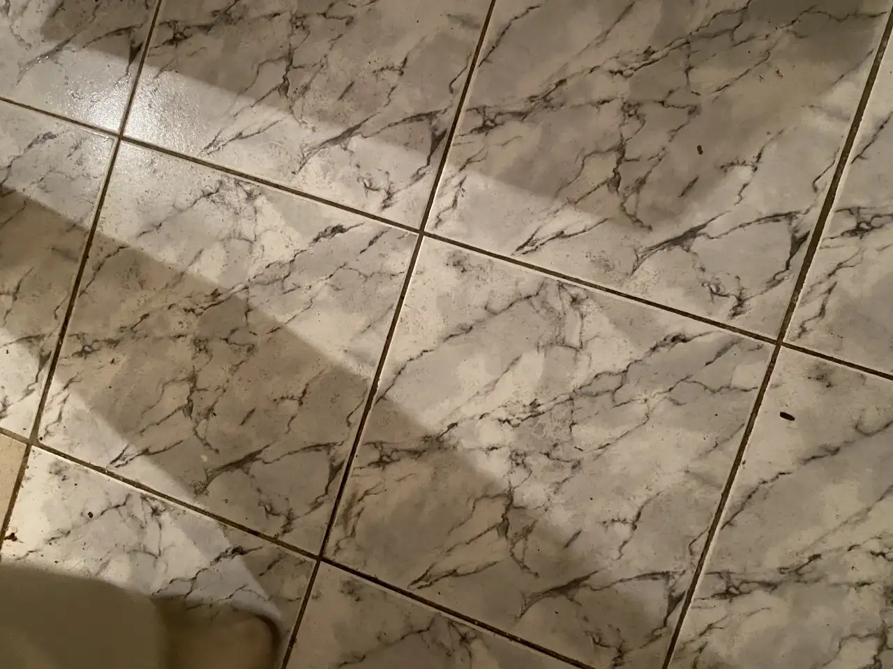 продам 2-х комнатную квартиру в центре Шымкента в кирпичном доме, фотография 5