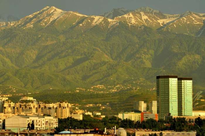 3ка в Алмалинском районе, Толеби 175\19, фотография 8