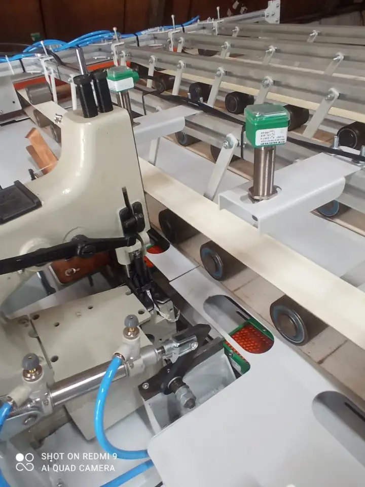 Автоматический станок для производства полипропиленовых мешков, фотография 4