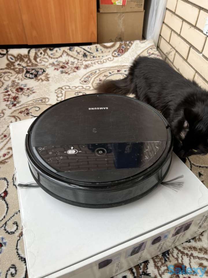 Робот-пылесос SAMSUNG VR 05R5000 WK, фотография 1
