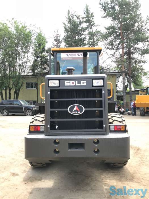 фронтальный погрузчик, фотография 2