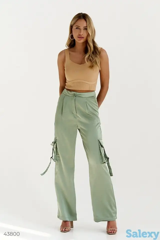 Укороченный бежевый топ, фотография 1