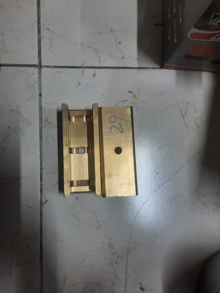 Ползун на автогрейдер GR 215, GR180, фотография 4