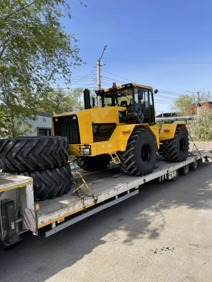 Трактор К-700 Кировец 2024, фотография 2