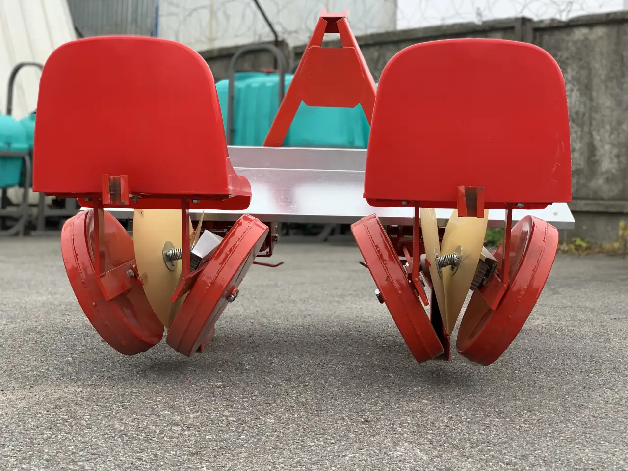 Рассадопосадочная машина  2х рядная, 4х рядная  Беларусь D-pol, фотография 1