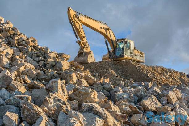 требуются машиисты оперторы спец.техники погрузчики экскаватор бульдозер грейдер каток и водитеи всех кат., фотография 3