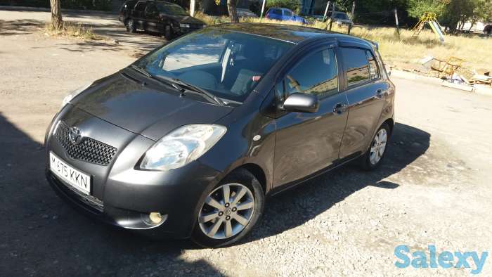 Toyota yaris, фотография 2