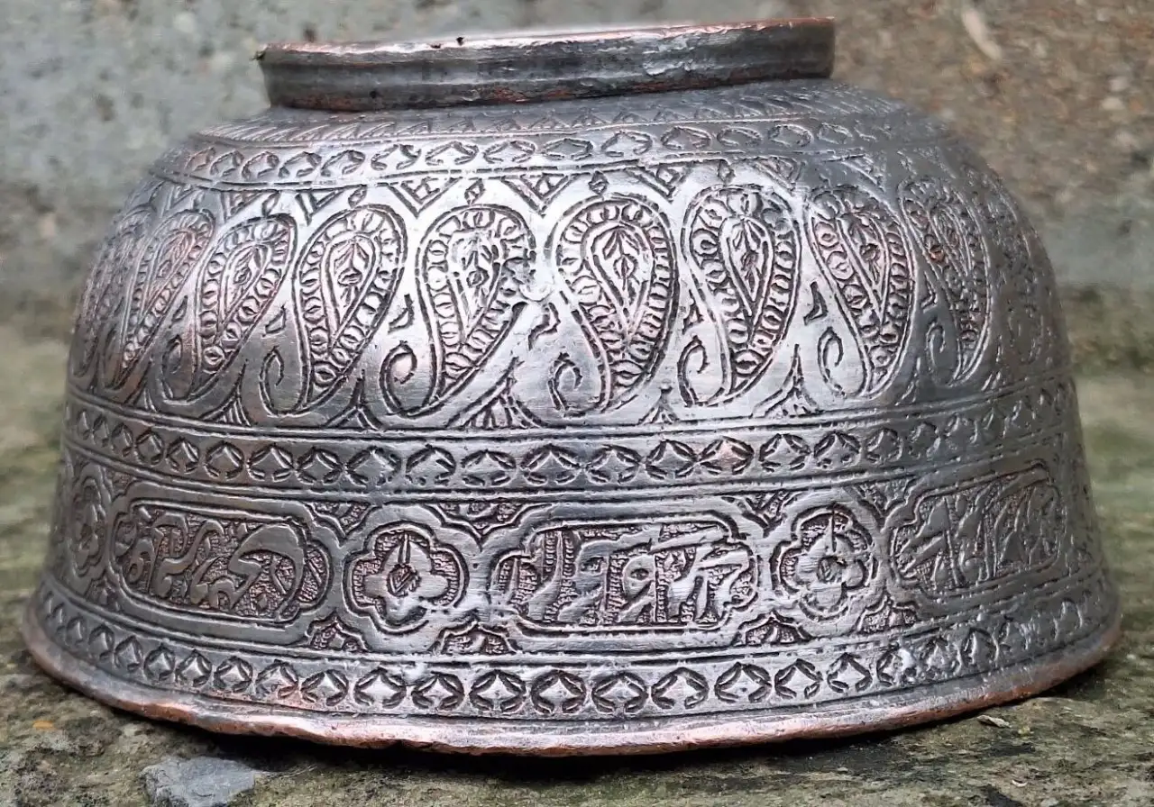 Медная Чаша 19 век ручная работа, фотография 4