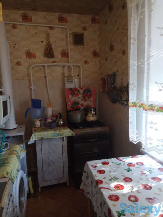 Продам 2 комн.квартиру с гаражом, фотография 3