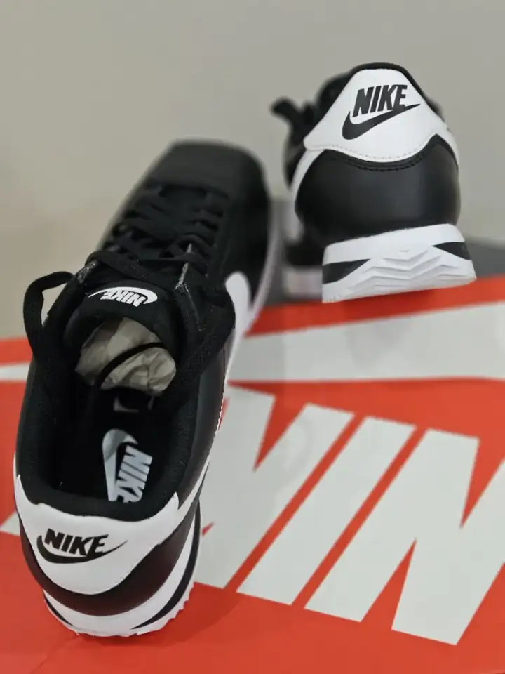 Кроссовки Найк КортезNike Cortez, фотография 3