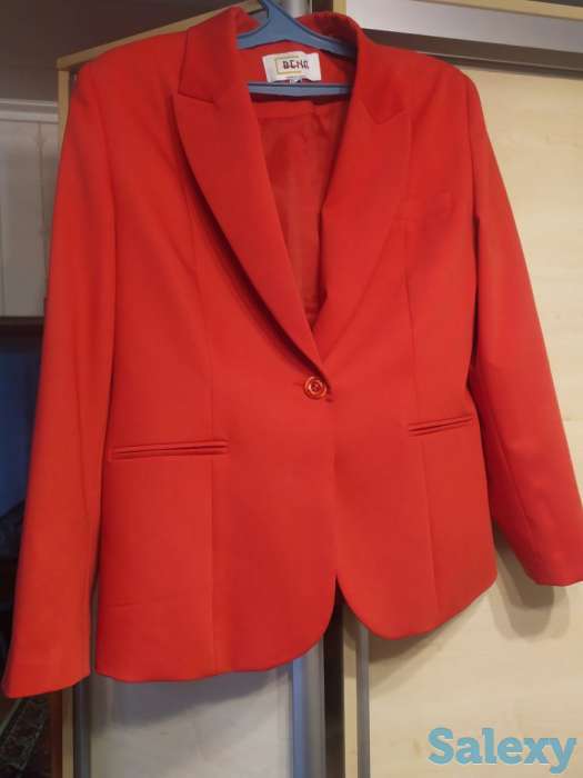 продаются женские вещи, фотография 1