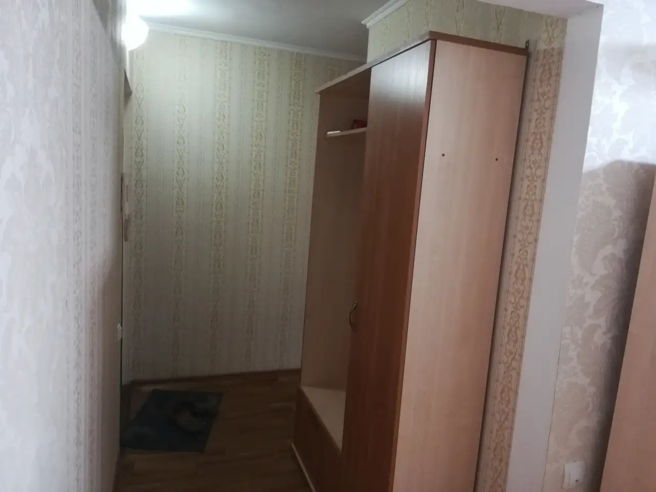 продается 1комнатная квартира в ауэзовском районе, ауэзовский район,11 микрорайон, фотография 3