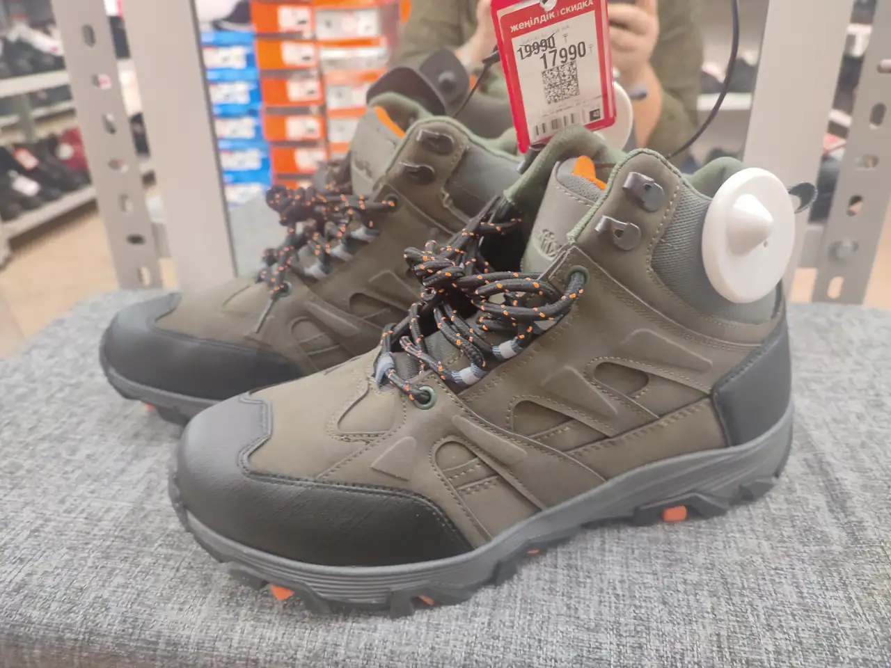 Продам отличные ботинки от Kinetix, фотография 2