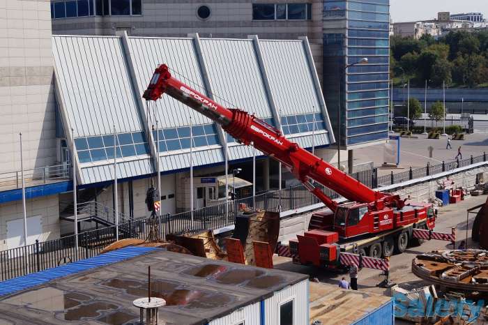 Сдам в аренду мобильные краны LIEBHERR г/п от 200 ло 500 т., фотография 1