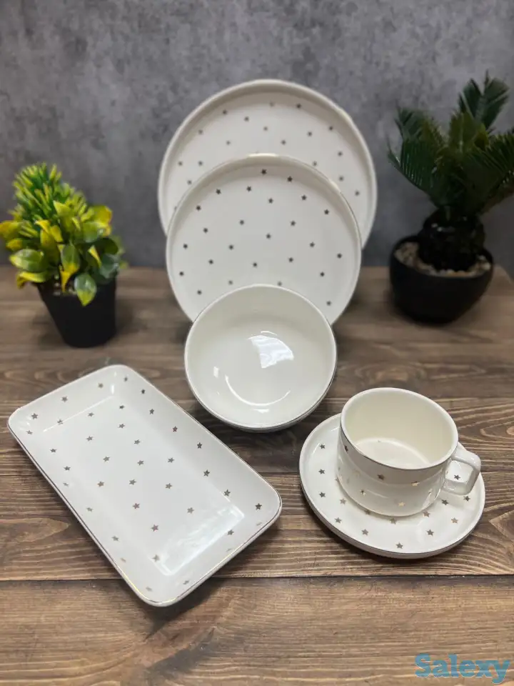 Белый столовый сервиз со звёздочками Vassila, фотография 2