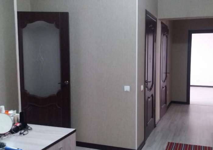 2-комнатная квартира, 2-я Карьерная улица — Тлендиева, фотография 2