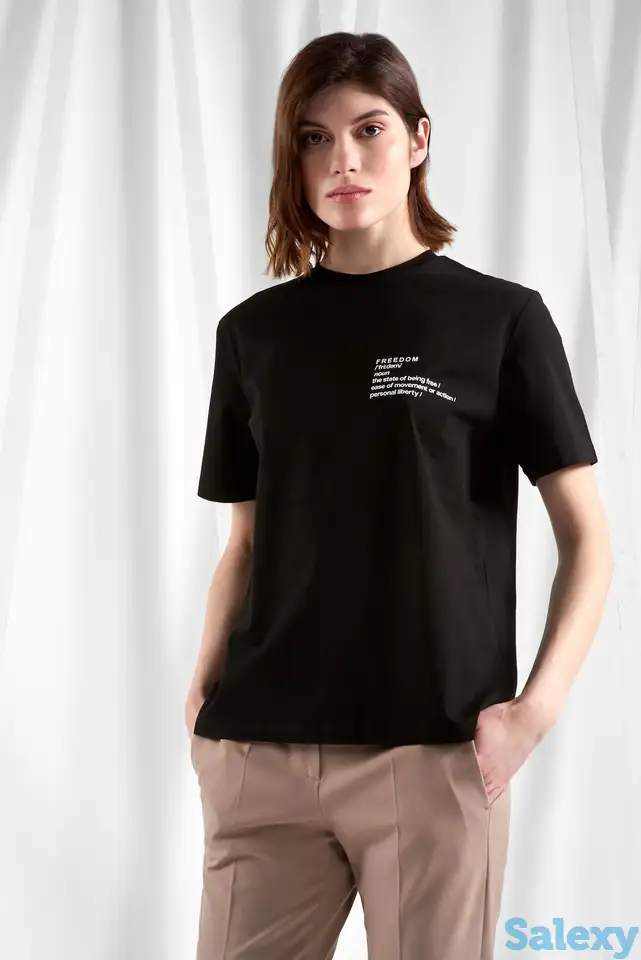 Футболка c дизайнерским принтом vassa&co, фотография 1