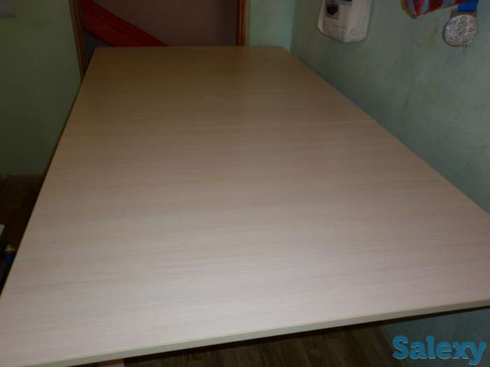 Стол, фотография 1