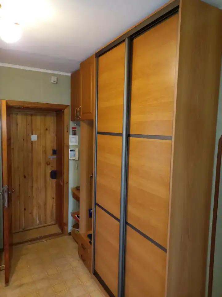 Трехкомнатная квартира в Новосибирской области, Новосибирская область, искитим индустриальный микрорайон, 29а, фотография 3